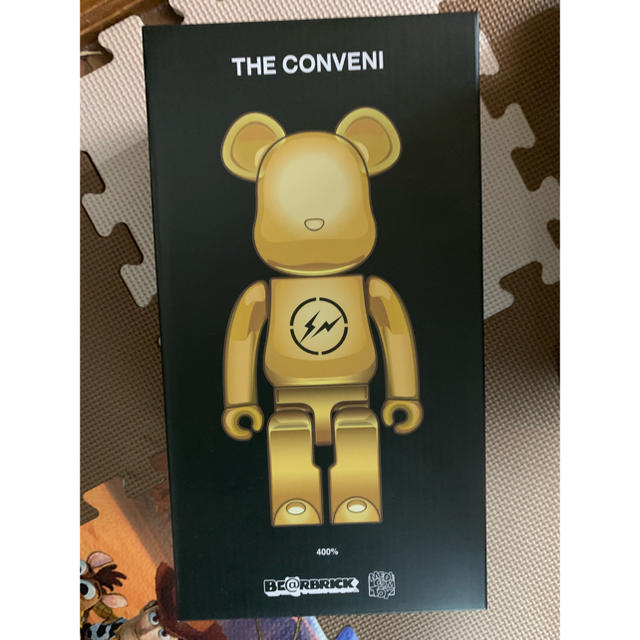 MEDICOM TOY(メディコムトイ)のBE@RBRICK THECONVENI fragmentdesign 400% エンタメ/ホビーのおもちゃ/ぬいぐるみ(キャラクターグッズ)の商品写真