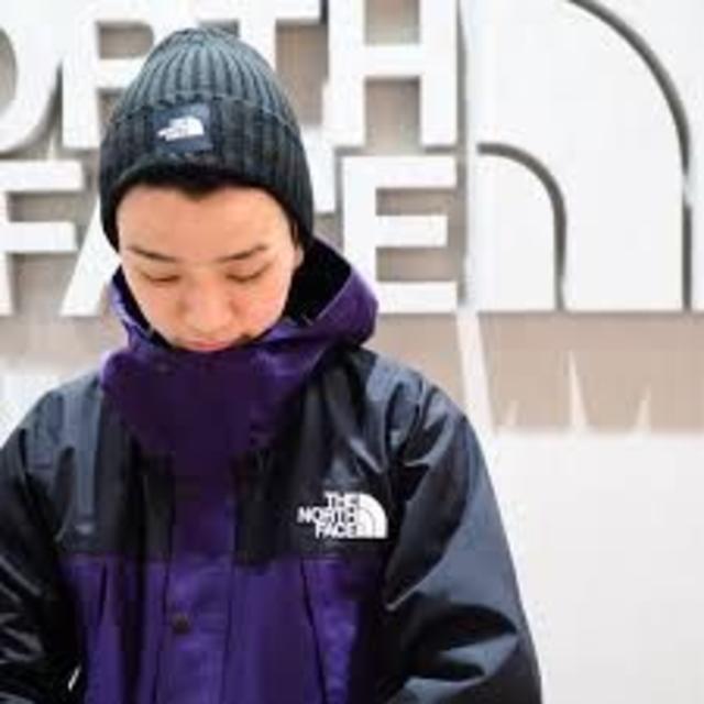 THE NORTH FACE(ザノースフェイス)の新品未使用 XL　ノースフェイス マウンテンライトジャケット　ディープパープル メンズのジャケット/アウター(マウンテンパーカー)の商品写真