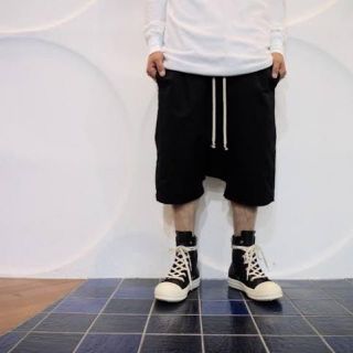 リックオウエンス(Rick Owens)のリックオウエンス ショーツ(サルエルパンツ)