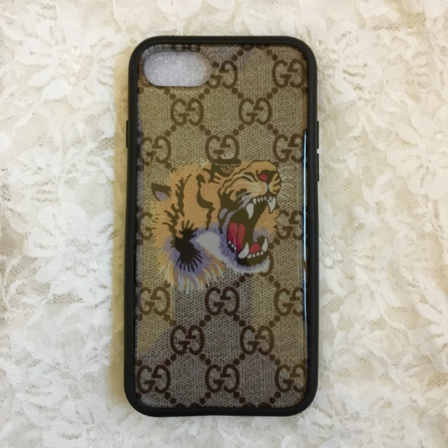 Gucci - GUCCI iPhoneケースの通販 by una's shop｜グッチならラクマ