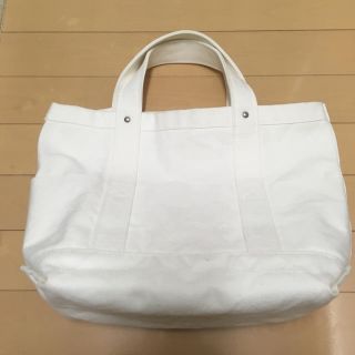 ヤエカ(YAECA)の【中古】YAECA ツールバッグ M ホワイト(トートバッグ)