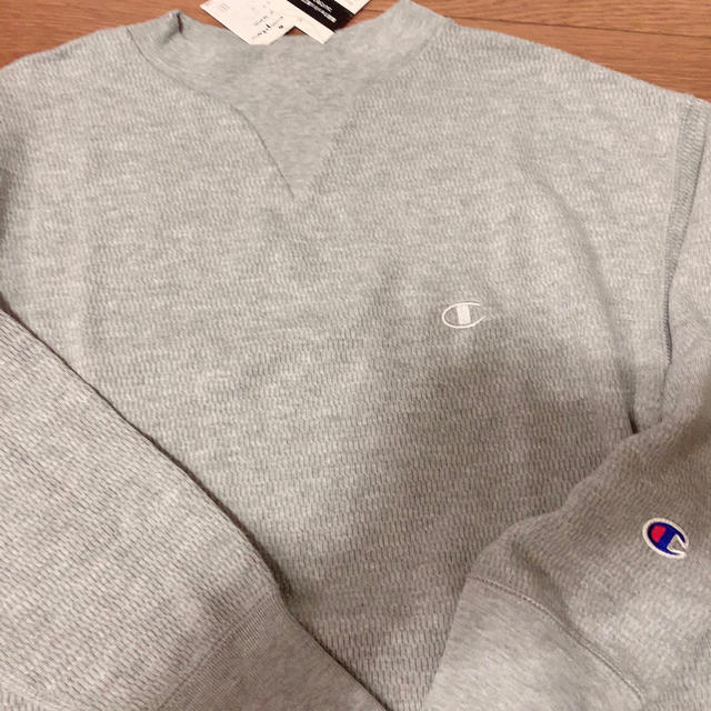 Champion(チャンピオン)のChampion ロンT 新品 レディースのトップス(Tシャツ(長袖/七分))の商品写真