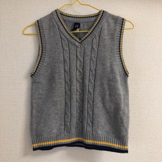 ベビーギャップ(babyGAP)のbabyGAP ニットベストと絵本とタンクトップ(ニット)