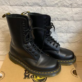 ドクターマーチン(Dr.Martens)の未使用♫ドクターマーチン 10ホール ブーツ 24cm〜24.5cm(ブーツ)