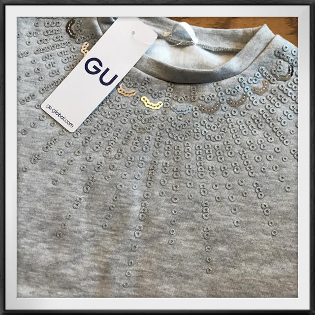 GU(ジーユー)のGU 新品 裏起毛トップス 120cm キッズ/ベビー/マタニティのキッズ服女の子用(90cm~)(Tシャツ/カットソー)の商品写真