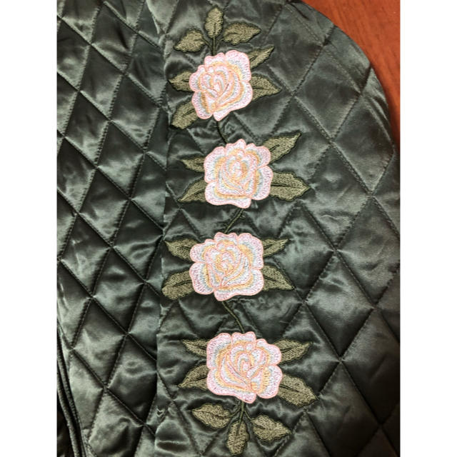 kyo様専用 BAL  ROSE SATIN SOUVENIR JACKET メンズのジャケット/アウター(スカジャン)の商品写真