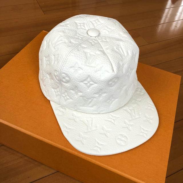 LOUIS VUITTON WHITE MONOGRAM LEATHER CAP / HAT VIRGIL MP2321 Travis MCA