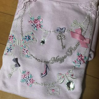 メゾピアノ(mezzo piano)の新品 メゾピアノ ネックレス風トップス(Tシャツ/カットソー)