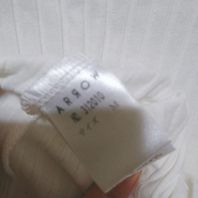 ARROW(アロー)の袖レースカットソー レディースのトップス(カットソー(長袖/七分))の商品写真