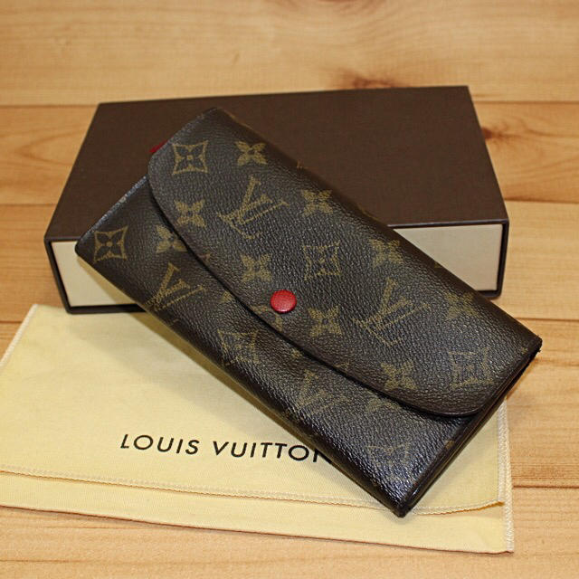 本物【良品】LOUIS VUITTON エミリー♡長財布