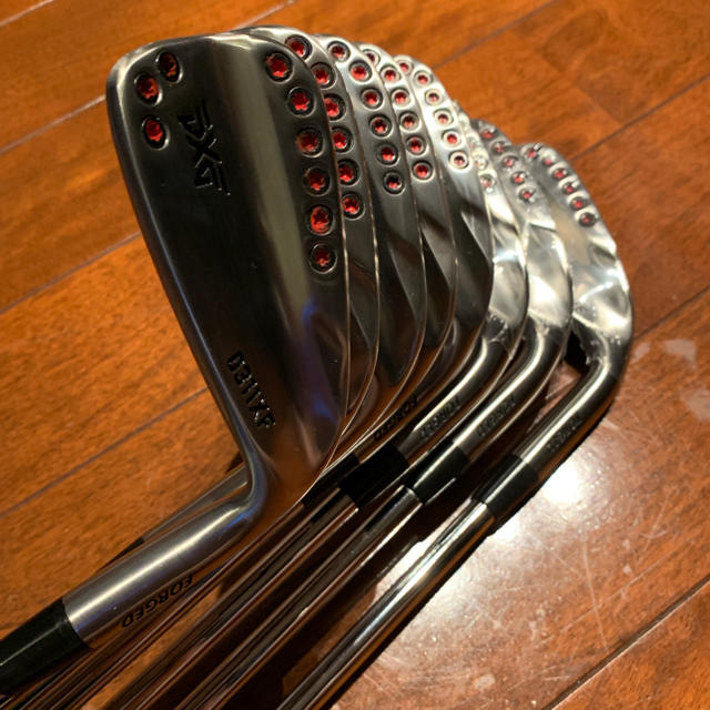 値下げ 超美品 PXG 0311XFアイアン8本セットゴルフ