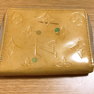 ルイヴィトン(LOUIS VUITTON)のLOUIS  VUITTON 財布 ヴェルニ(財布)