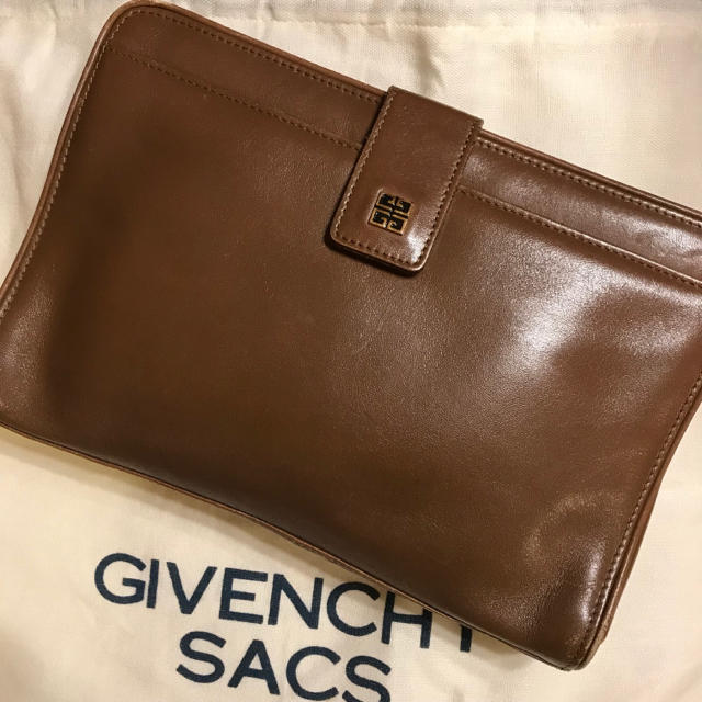 GIVENCHY SACS セカンドバック レザー ゴールド金具