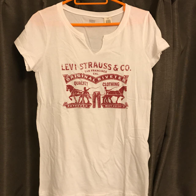 Levi's(リーバイス)のリーバイス Tシャツ レディースのトップス(Tシャツ(半袖/袖なし))の商品写真