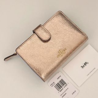 コーチ(COACH)のCOACH コーチ 折り財布 メタリック ローズゴールド(財布)