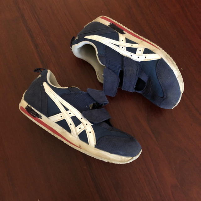 asics(アシックス)のASICS ショーズ   19.5cm キッズ/ベビー/マタニティのベビー靴/シューズ(~14cm)(スニーカー)の商品写真