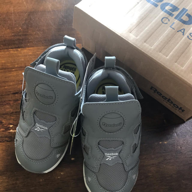 Reebok(リーボック)のReebokスニーカー13㎝ キッズ/ベビー/マタニティのベビー靴/シューズ(~14cm)(スニーカー)の商品写真