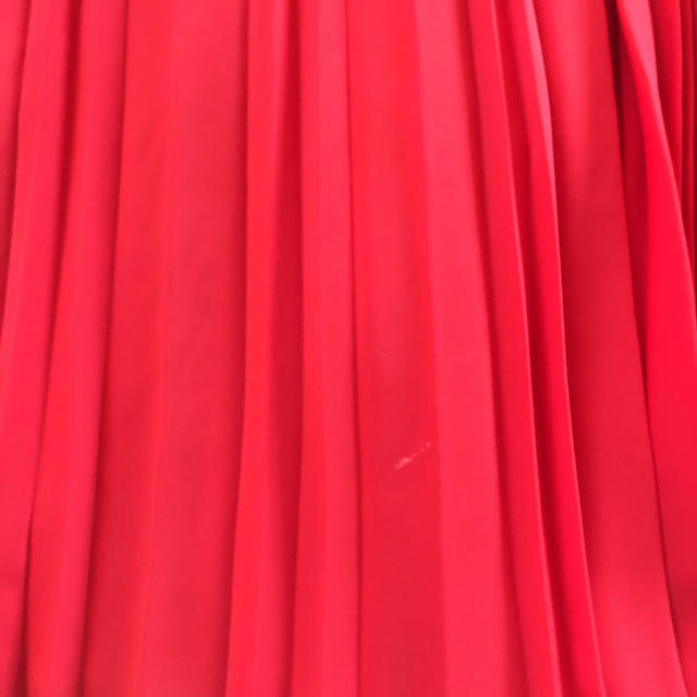 UNITED ARROWS(ユナイテッドアローズ)のASTRAET ユナイテッド アローズ プリーツスカート ロング 赤 レディースのスカート(ロングスカート)の商品写真