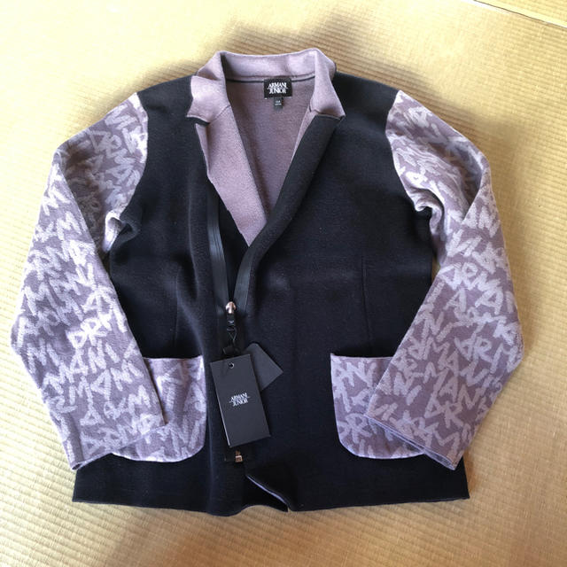 ARMANI JUNIOR(アルマーニ ジュニア)のアルマーニトップス キッズ/ベビー/マタニティのキッズ服男の子用(90cm~)(ニット)の商品写真