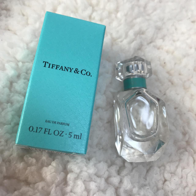 Tiffany & Co.(ティファニー)のティファニー オードパルファム 5ml 香水 新品未使用未開封 コスメ/美容の香水(香水(女性用))の商品写真