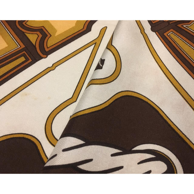 Hermes(エルメス)の珍しいレトロデザイン エルメス スカーフ カレ レディースのファッション小物(バンダナ/スカーフ)の商品写真