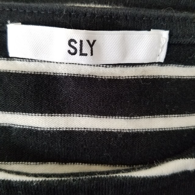 SLY(スライ)のSLY ボーダーカットソー レディースのトップス(カットソー(長袖/七分))の商品写真