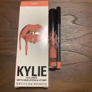 カイリーコスメティックス(Kylie Cosmetics)のkylie cosmetics マットリップ APRICOT(口紅)