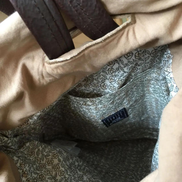 mina perhonen(ミナペルホネン)のミナペルホネン 巾着型 バッグ  レディースのバッグ(トートバッグ)の商品写真