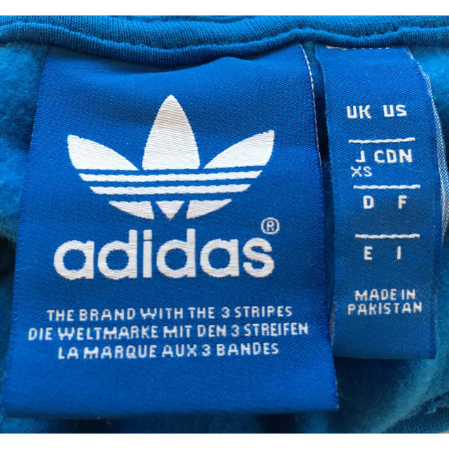 adidas(アディダス)の★ヨッシー様専用★adidas originals パーカー レディースのトップス(パーカー)の商品写真