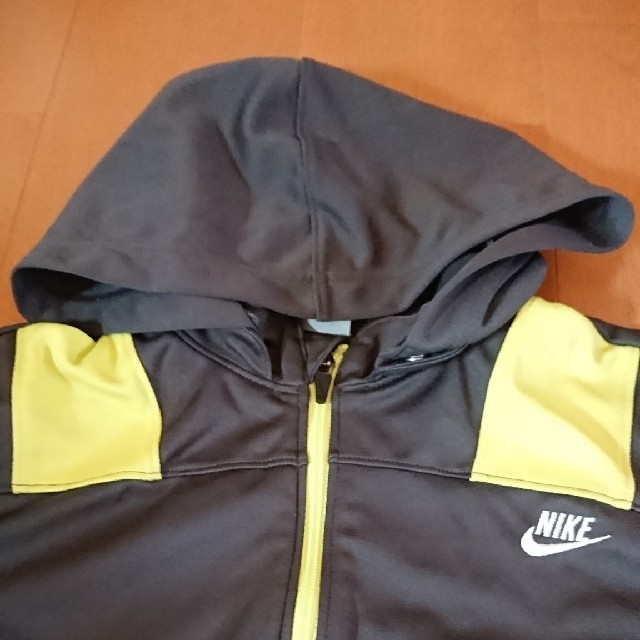 NIKE(ナイキ)のNIKE ナイキ 150 パーカー  ジャージー キッズ/ベビー/マタニティのキッズ服男の子用(90cm~)(ジャケット/上着)の商品写真