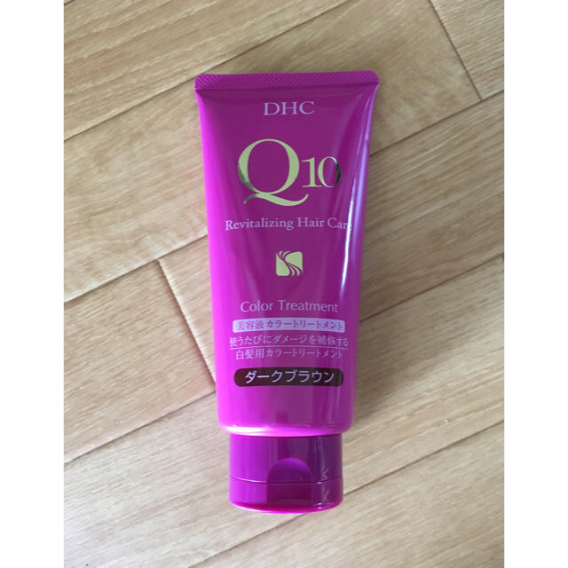 DHC(ディーエイチシー)のDHC Q10 美容液 カラートリートメント（ダークブラウン） コスメ/美容のヘアケア/スタイリング(白髪染め)の商品写真