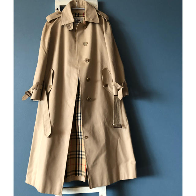 BURBERRY(バーバリー)のBurberryトレンチコート緊急追加^_^白タグノバチェック  状態良好 レディースのジャケット/アウター(トレンチコート)の商品写真