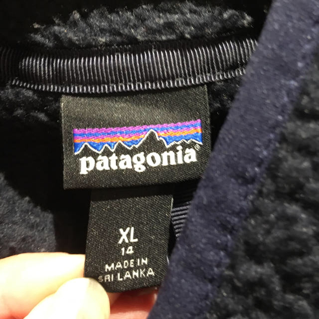 patagonia(パタゴニア)の★じみジミー様専用★Patagonia ボーイズ レトロパイル ジャケット XL レディースのジャケット/アウター(ブルゾン)の商品写真