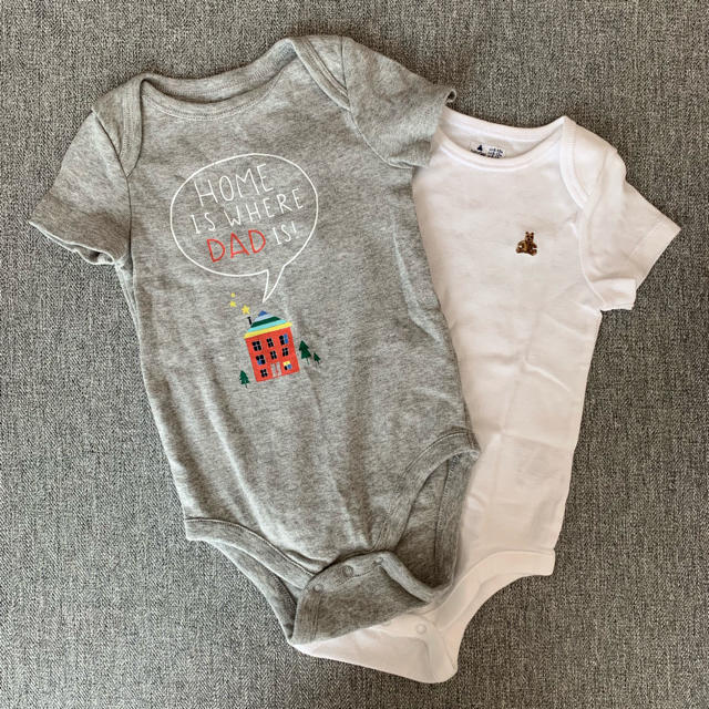 babyGAP(ベビーギャップ)の\GAP/ベビーロンパースセット キッズ/ベビー/マタニティのベビー服(~85cm)(ロンパース)の商品写真