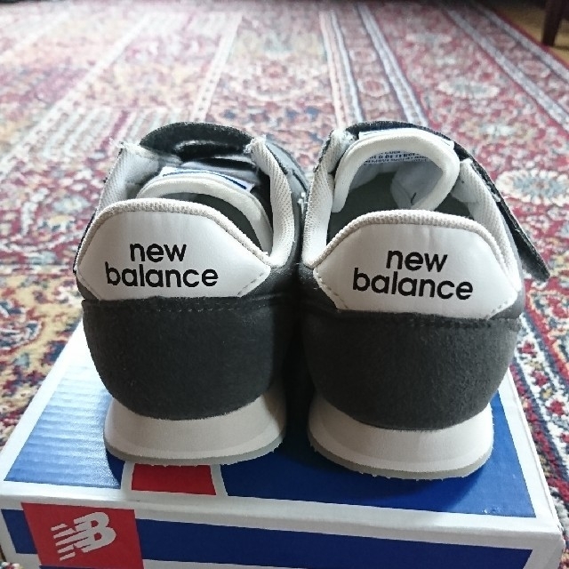 New Balance(ニューバランス)のnew balanceスニーカー　20cm キッズ/ベビー/マタニティのキッズ靴/シューズ(15cm~)(スニーカー)の商品写真