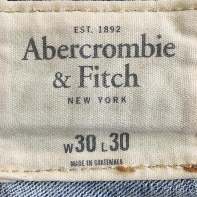 Abercrombie&Fitch(アバクロンビーアンドフィッチ)のアバクロ デニム メンズのパンツ(デニム/ジーンズ)の商品写真