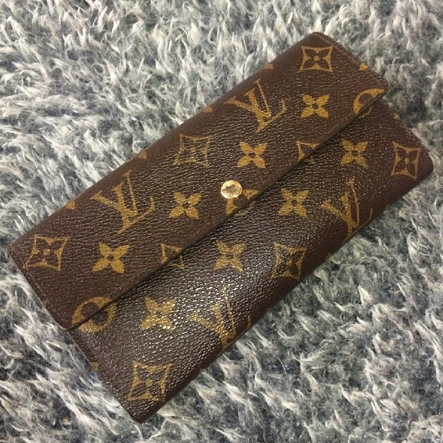 LOUIS VUITTON(ルイヴィトン)のルイヴィトン長財布 レディースのファッション小物(財布)の商品写真