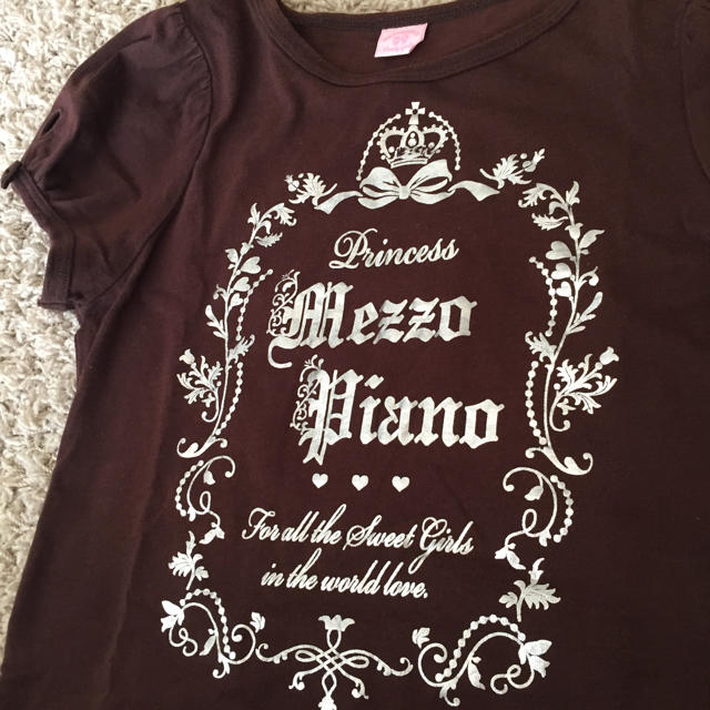 mezzo piano(メゾピアノ)のメゾピアノ ブラウン半袖Tシャツ  140 S  キッズ/ベビー/マタニティのキッズ服女の子用(90cm~)(Tシャツ/カットソー)の商品写真