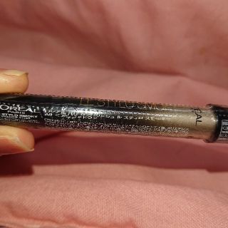 ロレアルパリ(L'Oreal Paris)のL'OrealParis アイシャドウ新品(アイシャドウ)