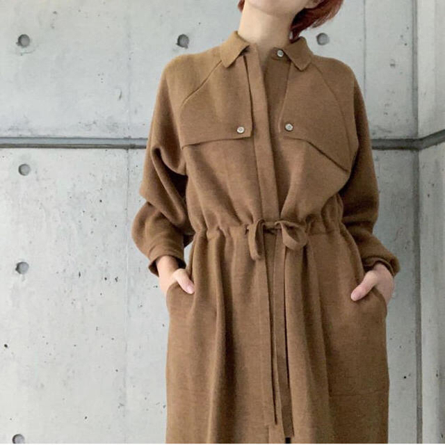 STUDIOUS(ステュディオス)のtan ニット コート ワンピース ラグランスリーブコート キャメル 18aw レディースのトップス(ニット/セーター)の商品写真