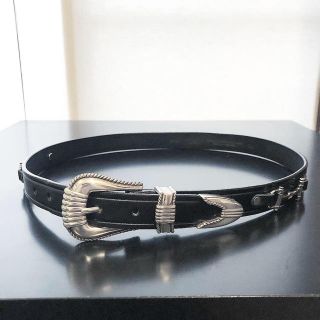 TOGA - Tory leather ベルト ホースビットレザーウェスタンベルトの
