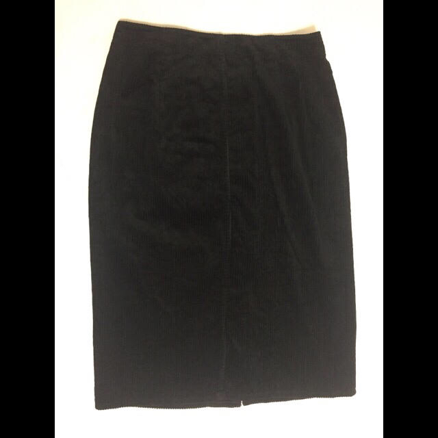 GU(ジーユー)のHRR*mama様専用 GU コーデュロイスカート ブラック レディースのスカート(ひざ丈スカート)の商品写真