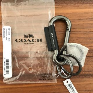 新品coach カラビナ鍵キーホルダー(キーホルダー)