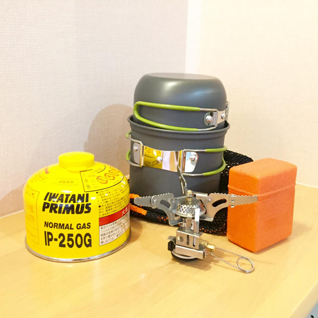 シングルバーナー・アルミコッヘル・ガス缶セット スポーツ/アウトドアのアウトドア(調理器具)の商品写真