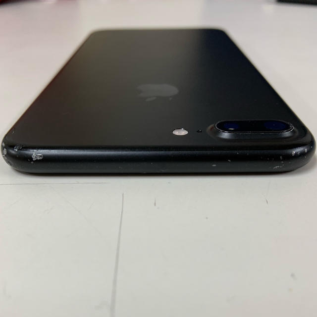 Apple(アップル)のiPhone7 plus スマホ/家電/カメラのスマートフォン/携帯電話(スマートフォン本体)の商品写真