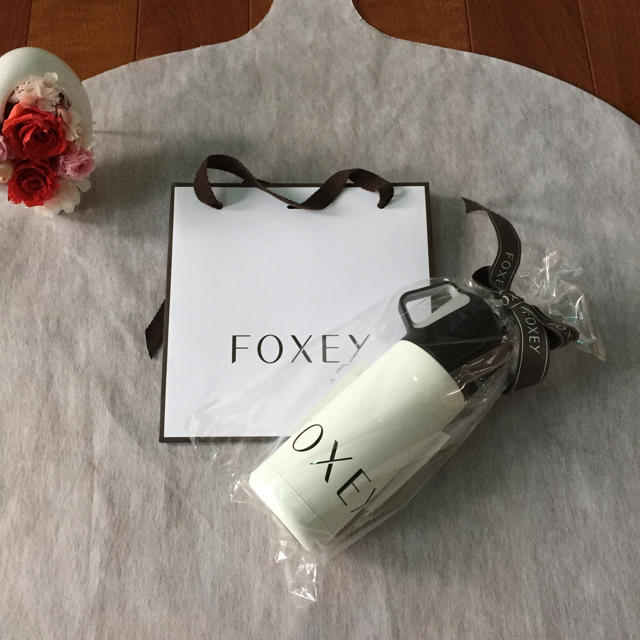FOXEY✨ 新品未開封✨ サーモスボトル 魔法瓶 FOXEY✨ 新品未開封✨ サーモスボトル 魔法瓶