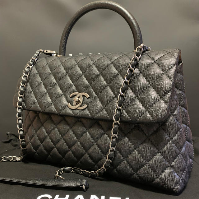 CHANEL(シャネル)のシャネル ココハンドル レディースのバッグ(ハンドバッグ)の商品写真