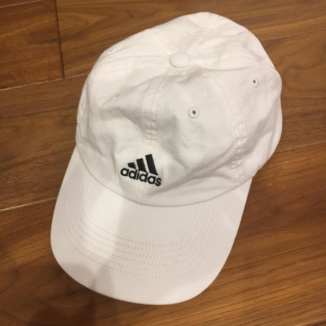 adidas(アディダス)のアディダス❤︎キャップ レディースの帽子(キャップ)の商品写真