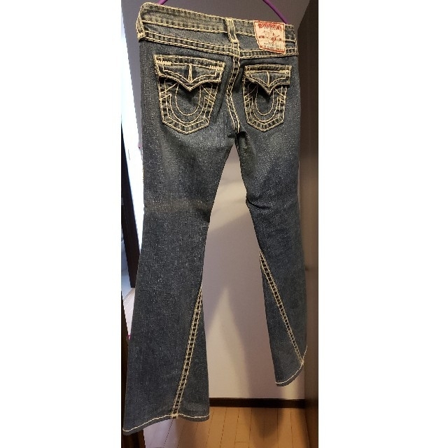 True Religion(トゥルーレリジョン)のsamu様専用になります！true religion デニム サイズ２８  
 レディースのパンツ(デニム/ジーンズ)の商品写真