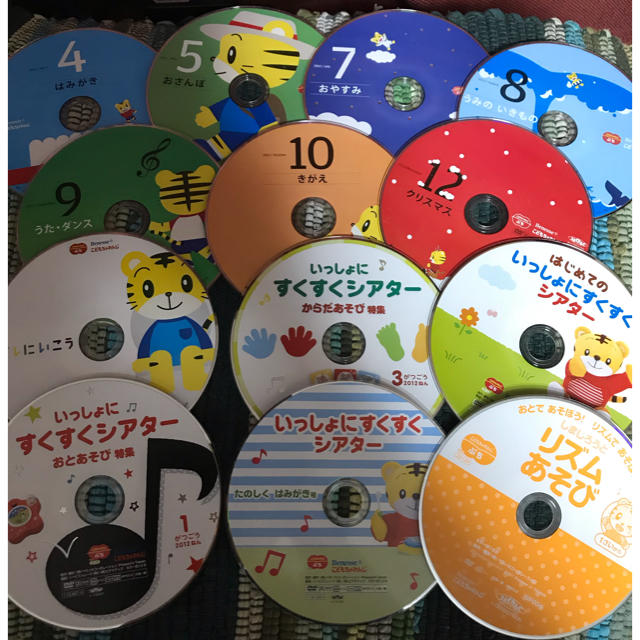 チャレンジ プチ トーマス DVDセット エンタメ/ホビーのDVD/ブルーレイ(キッズ/ファミリー)の商品写真